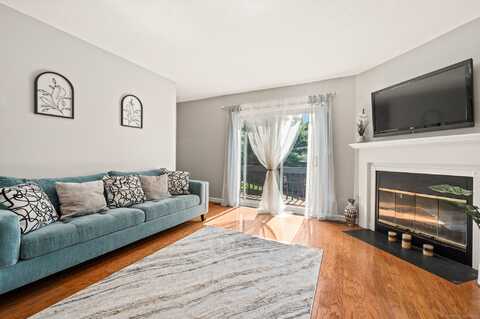 81 woodland Ridge, Meriden, CT 06450