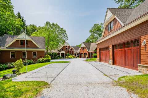 218 Kuhne Road, Southbury, CT 06488