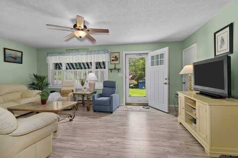 47A Little Bungee Hill Road, Woodstock, CT 06282