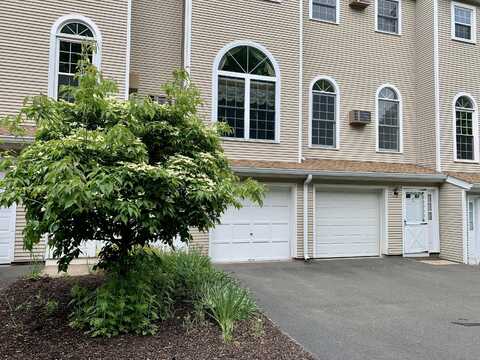 350 Bristol Street, Waterbury, CT 06708