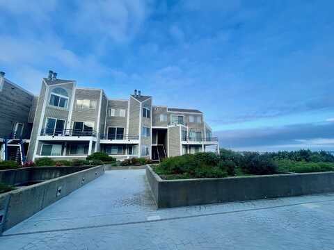 10 Harbour Close, New Haven, CT 06519