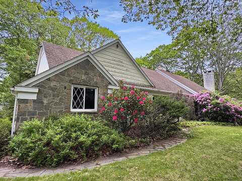 206 Peddlers Road, Guilford, CT 06437