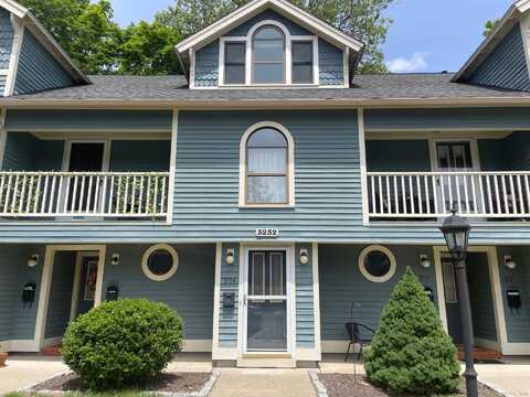 3208 Whitney Avenue, Hamden, CT 06518