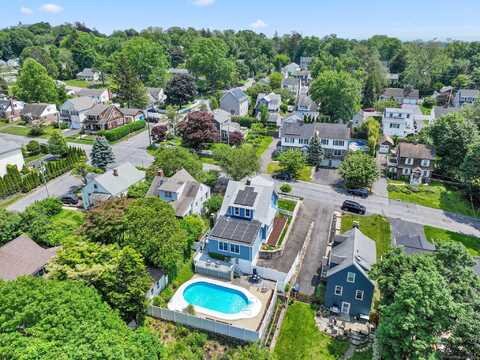 1270 Merritt Street, Fairfield, CT 06825