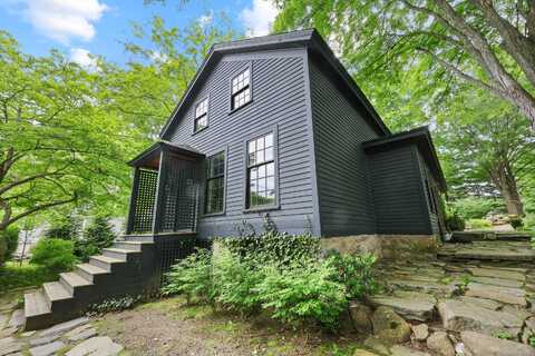 30 Saybrook Road, Essex, CT 06426