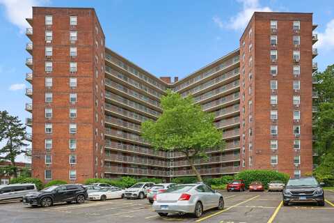 71 Strawberry Hill Avenue, Stamford, CT 06902