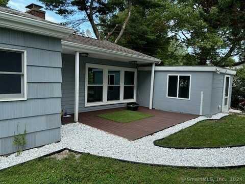 8 Drumlin Road, Westport, CT 06880