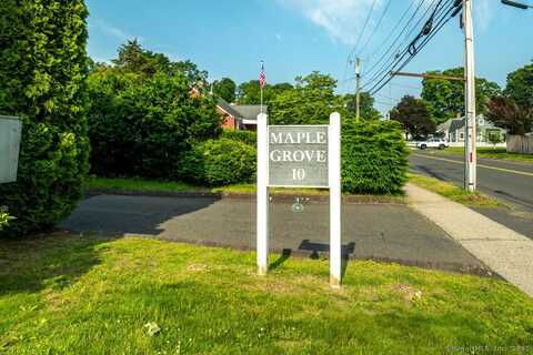 10 Maple Street, Plainville, CT 06062
