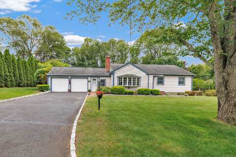 131 Ridgeview Avenue, Trumbull, CT 06611