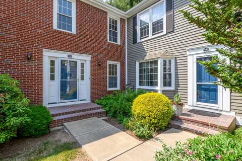 328 Monaco Lane, Glastonbury, CT 06033
