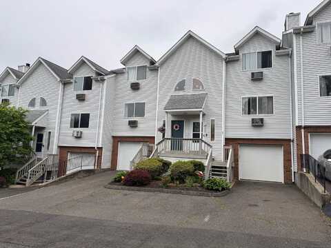 925 Oronoke Road, Waterbury, CT 06708