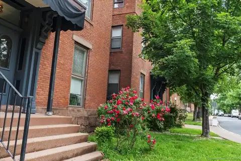 68 Morris Street, Hartford, CT 06114