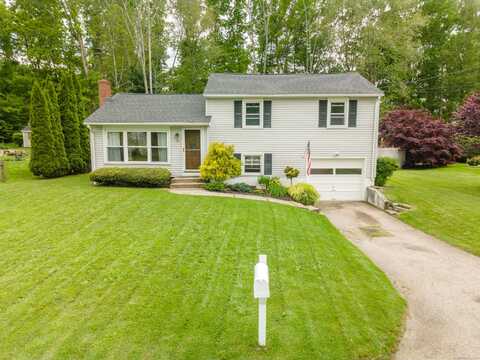 25 Meadow Wood Drive, North Stonington, CT 06359