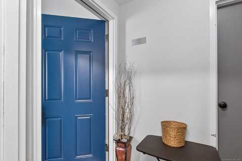 36 Woodbury Avenue, Norwalk, CT 06850