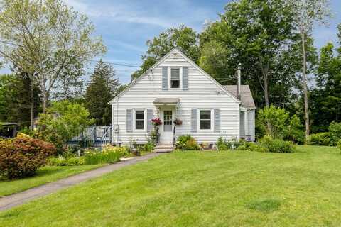687 Beacon Valley Road, Naugatuck, CT 06770