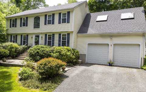 613 Ridgewood Road, Middletown, CT 06457