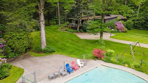 58 West Redding Road, Danbury, CT 06810