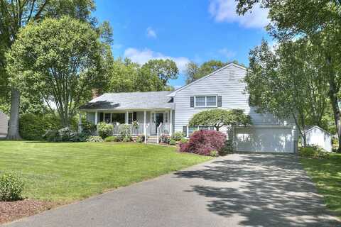 85 Oakridge Road, Trumbull, CT 06611