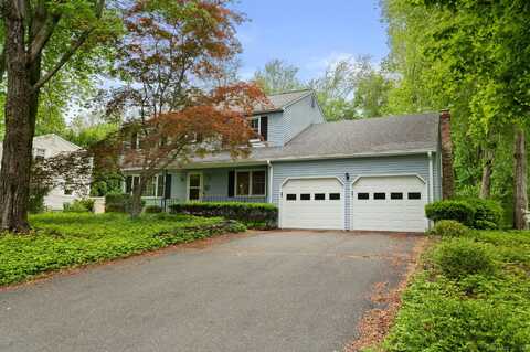 80 Farmstead Lane, Windsor, CT 06095
