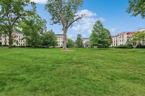 138 Woodside Green Street, Stamford, CT 06905