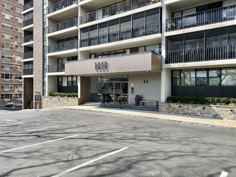 44 Strawberry Hill Avenue, Stamford, CT 06902