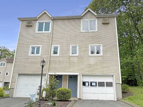 245 East Woodland Street, Meriden, CT 06451