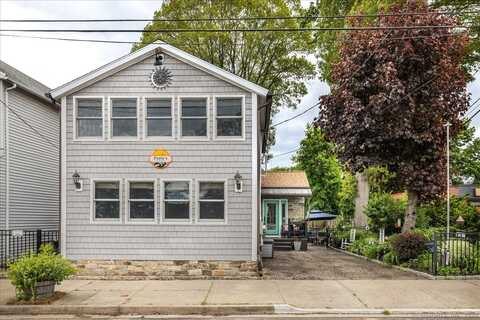 311 Captain Thomas Boulevard, West Haven, CT 06516
