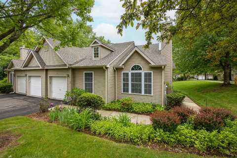 25 Hamden Hills Drive, Hamden, CT 06518