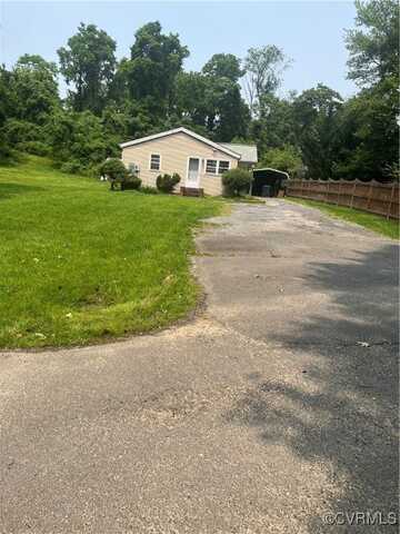 5904 Carver Place, Falls Church, VA 22041