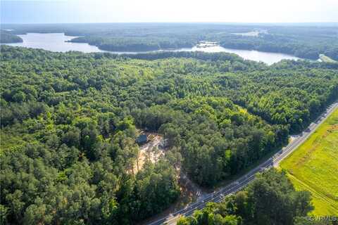 8570 Farmville Road, Farmville, VA 23901