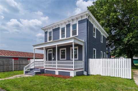 207 E Virginia Avenue, Crewe, VA 23930