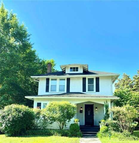 110 Gatewood Avenue, Crewe, VA 23930