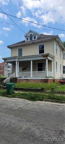 22 Corling Street, Petersburg, VA 23803