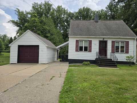 131 CRESTVIEW LANE, Nekoosa, WI 54457