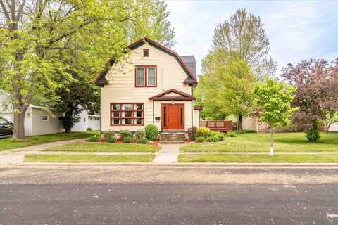 330 1ST STREET, Port Edwards, WI 54469