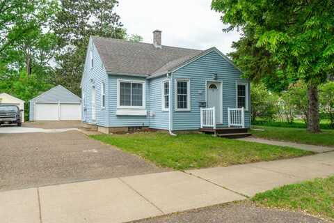 1224 S 8TH AVENUE, Wausau, WI 54401