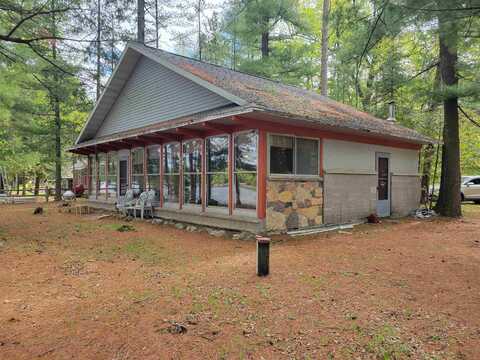N9225 SUMAC LANE, Gresham, WI 54128