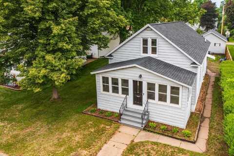 340 ISLAND AVENUE, Port Edwards, WI 54469