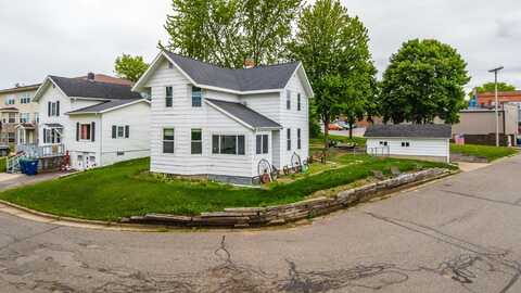 101 KREUTZER STREET, Athens, WI 54411