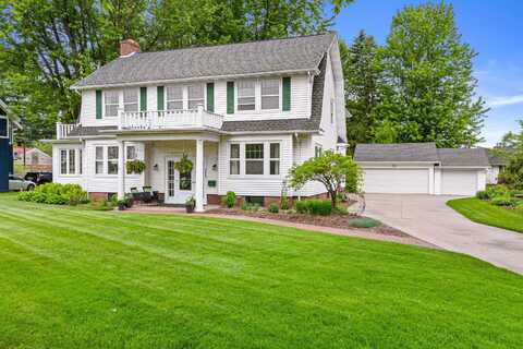 341 WISCONSIN RIVER DRIVE, Port Edwards, WI 54469