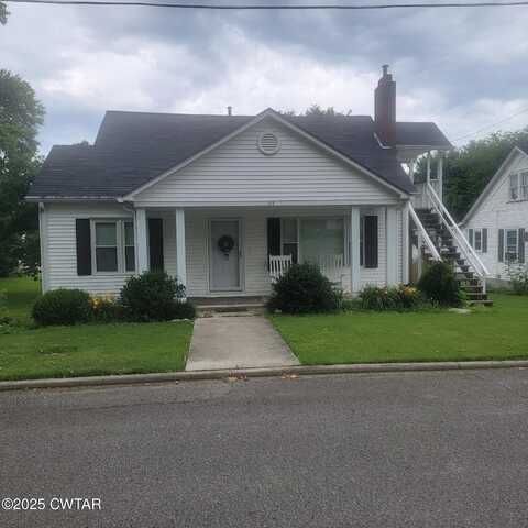 192 W Maple Street, Dyer, TN 38330