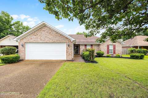24 Roxbury Drive, Jackson, TN 38305