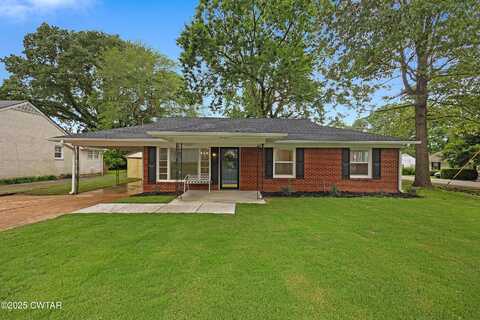 915 Burkett Street, Jackson, TN 38301