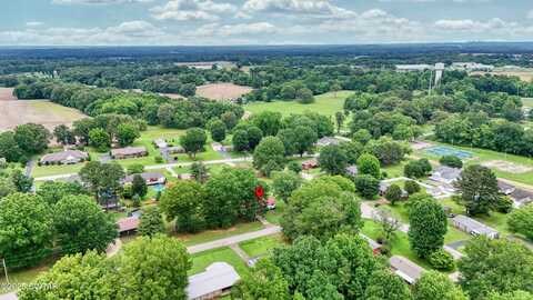 30 Douglas Avenue, McKenzie, TN 38201