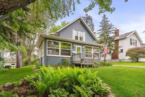 324 W Wabasha St, Duluth, MN 55803