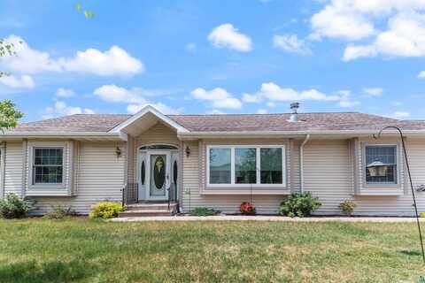 209 Jefferson St, Buhl, MN 55713
