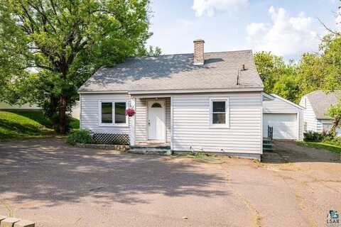 807 Prospect Ave W, Cloquet, MN 55720
