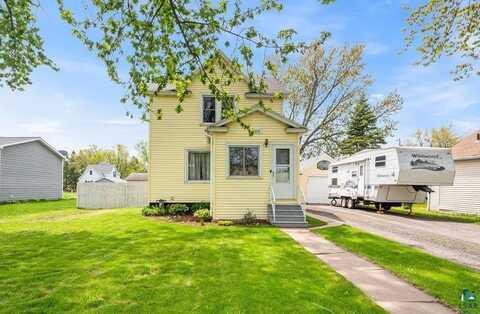 2608 E 3rd St, Superior, WI 54880