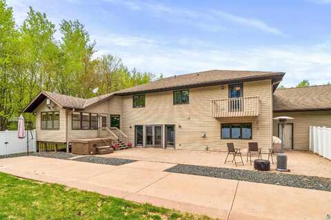 4976 Maribe Dr, Hermantown, MN 55811