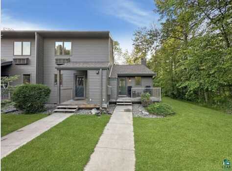 409 Quadna Mountain Rd, Hill City, MN 55748